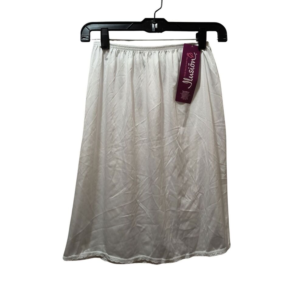 Vassarette Illusion Half Slip Small White 20” Lace Trim NWT *FLAWED*